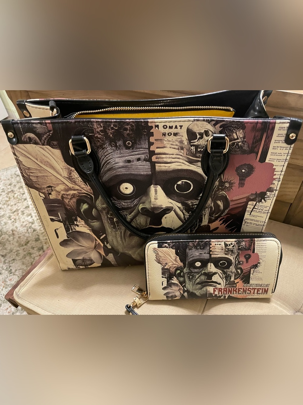 Frankenstein Graphic Zip-Top Tote in Beige/Black with Matching Wallet